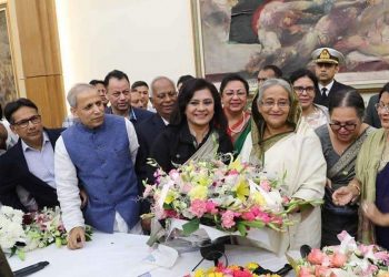 ক্ষমতাসীনদের গোমর ফাঁসের ভয়ে হেলেনা জাহাঙ্গীরের বাসায় অভিযান