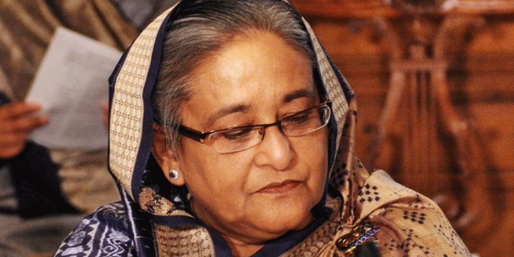 ক্ষমতা হারানোর আতঙ্কে শেখ হাসিনা!