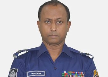 চাকরি হারালেন সেই সিরিয়াল কিলার এসপি