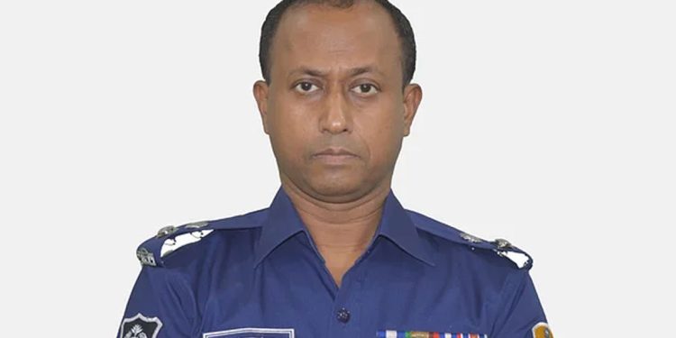 চাকরি হারালেন সেই সিরিয়াল কিলার এসপি
