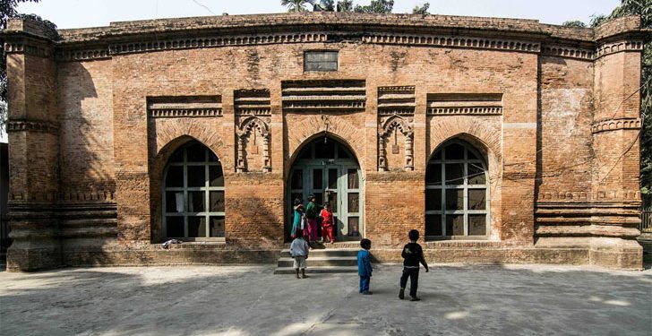 আজ মুন্সিগঞ্জের বাবা আদম শহীদের শাহদাতবার্ষিকী