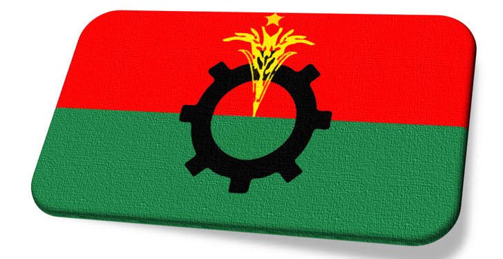 হাসিনা আদালতের কাঁধে বন্দুক রেখে বিএনপি শিকার করছে