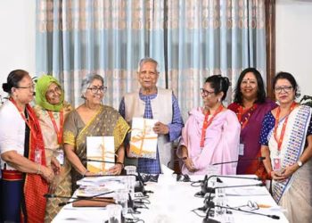 নারী কমিশনের রিপোর্ট বাতিল করতে হবে